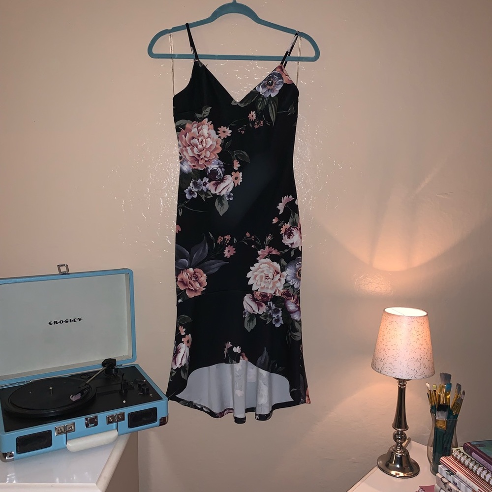Black floral dress 🖤